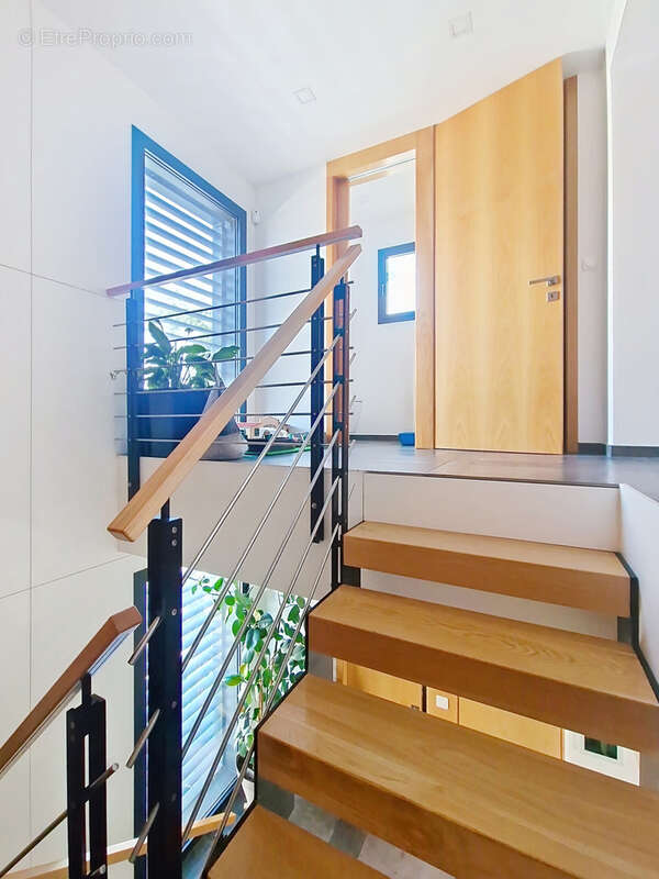 Appartement à GIERES