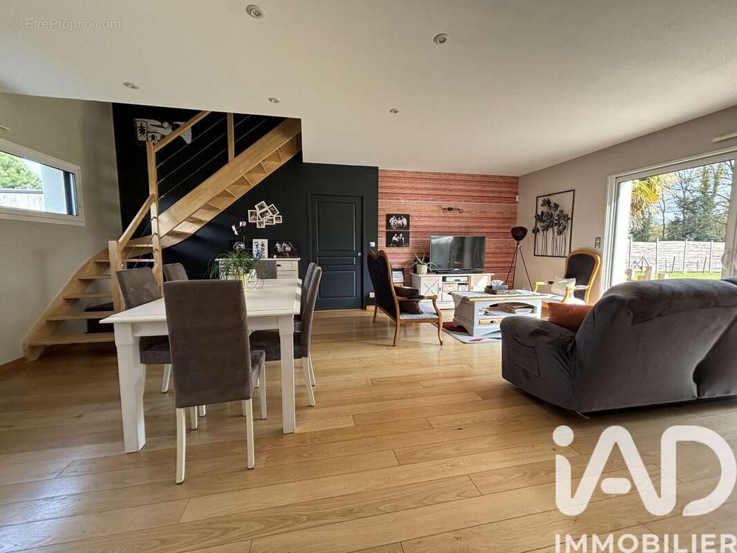 Photo 2 - Maison à SOUDAN