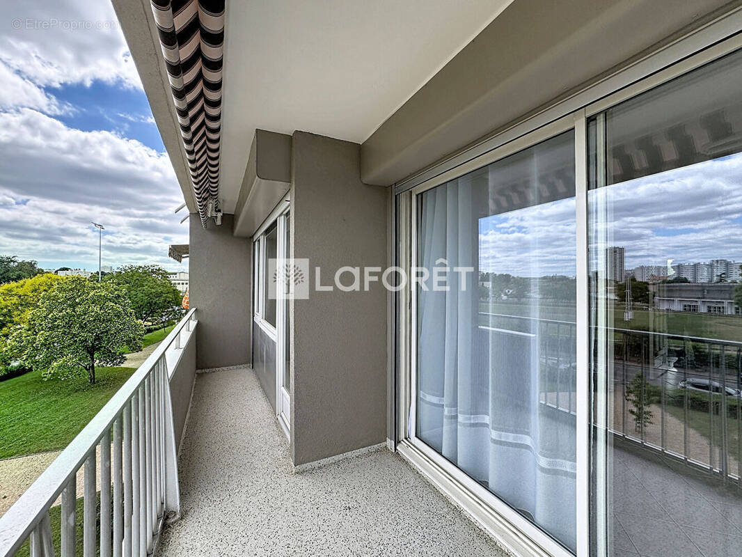 Appartement à LE BOUSCAT