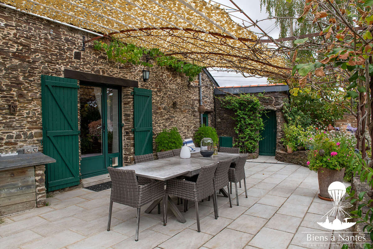 Magnifique propriete familiale en campagne 40 mn de nantes - photo 12