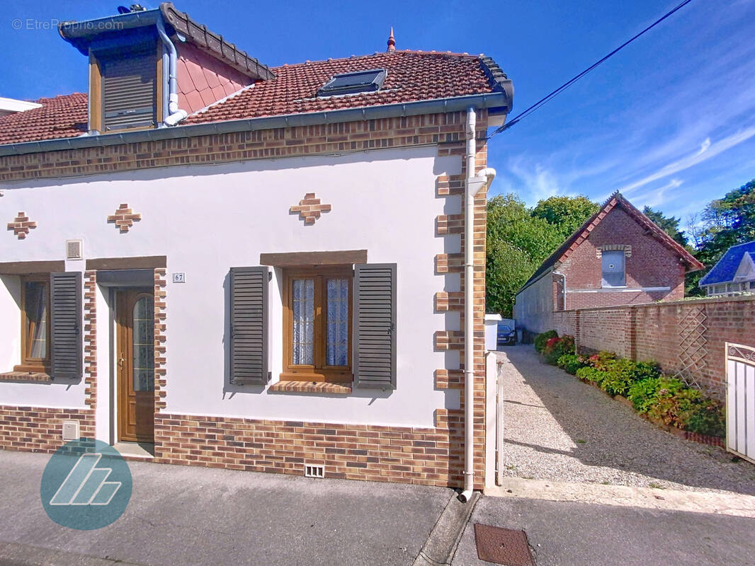 Maison à FRIVILLE-ESCARBOTIN