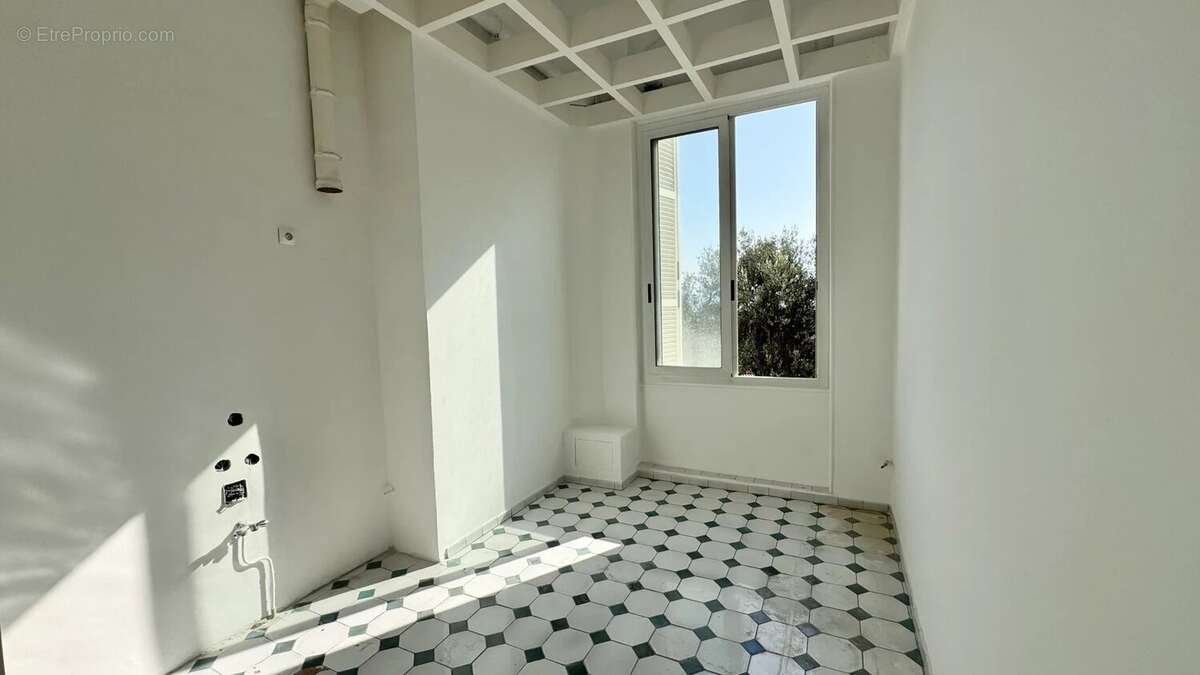 Appartement à ROQUEBRUNE-CAP-MARTIN