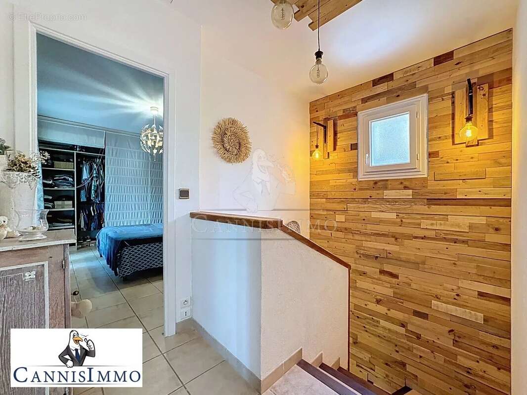 Maison à PEYMEINADE