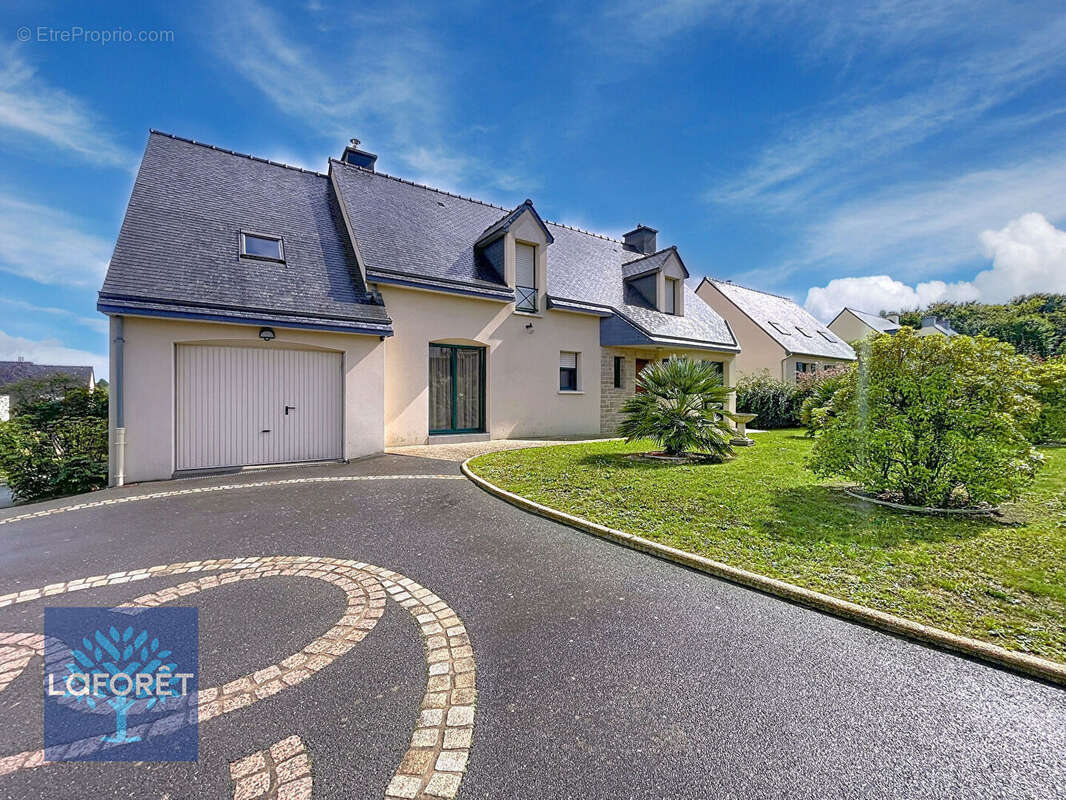 Maison à LA BOUEXIERE