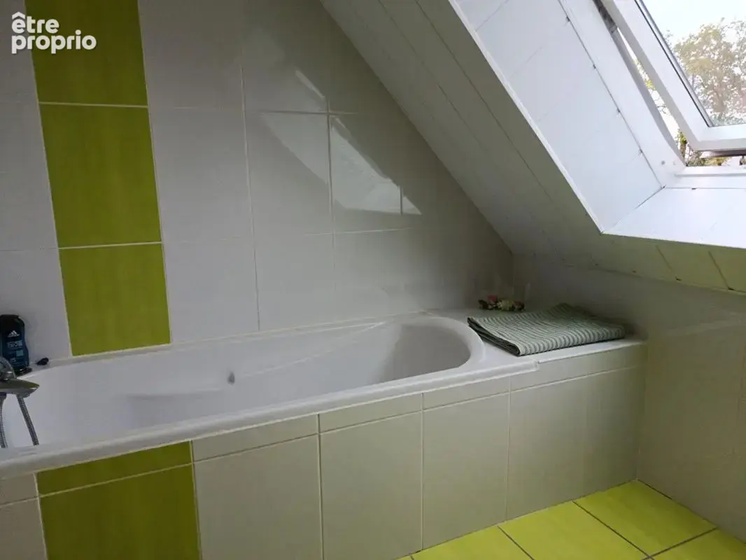 Maison 123 M2  3 chambres - photo 15