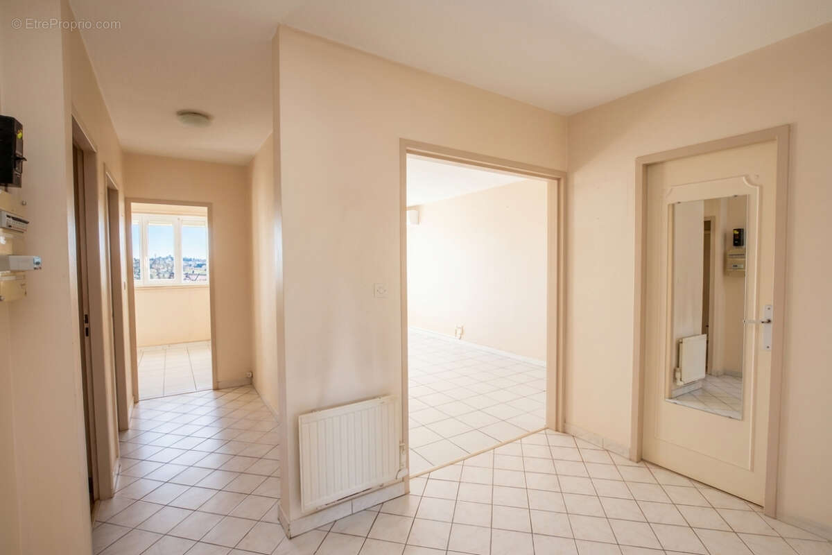 Appartement à SAINT-PRIEST