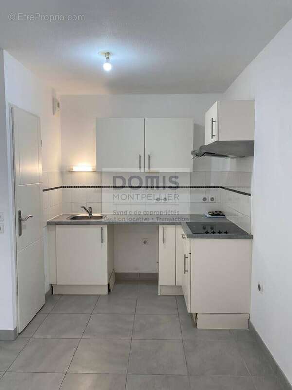 Appartement à LE CRES