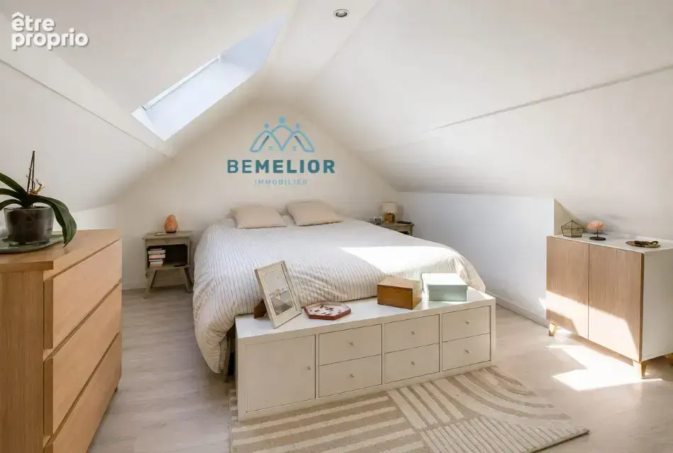 Maison de ville - 110m2 au sol - 3 chambres - cave - photo 8