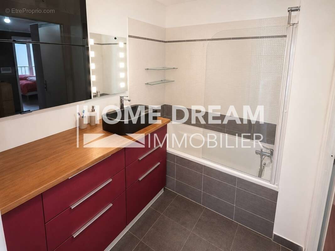 Appartement 58 m² à Toulon  - photo 7