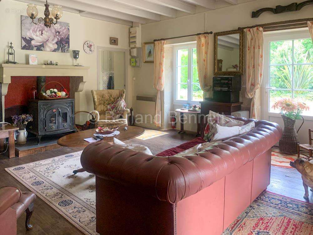 Maison à SAUZE-VAUSSAIS