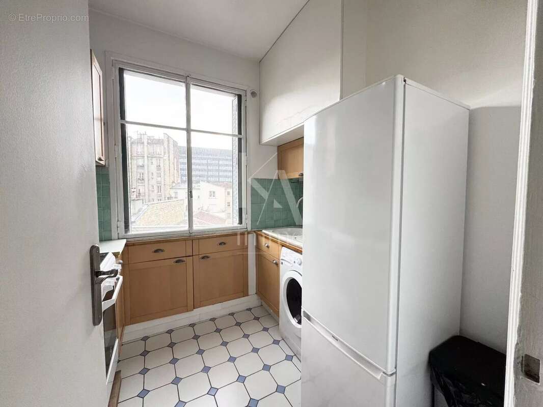 Appartement à NEUILLY-SUR-SEINE