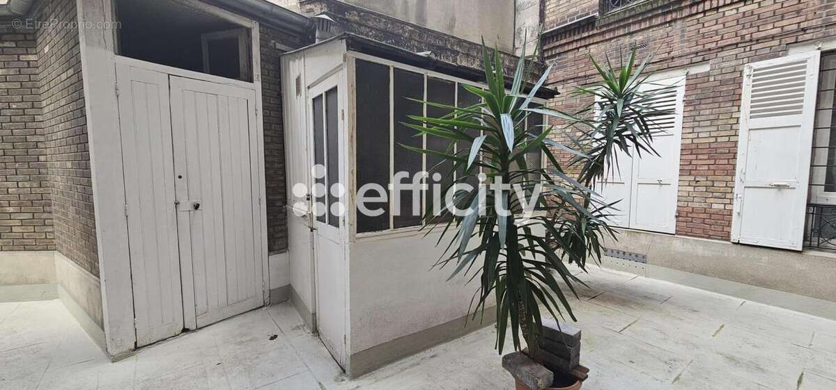 Appartement à PARIS-12E