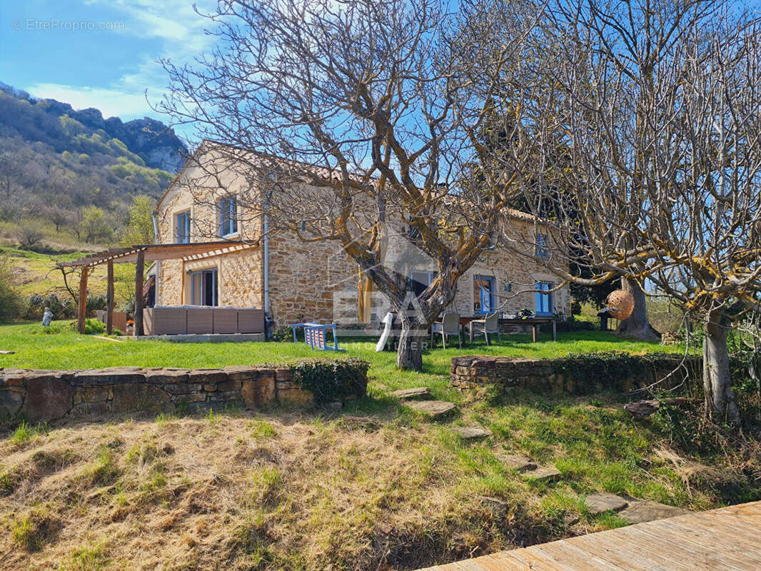 Maison à BUGARACH