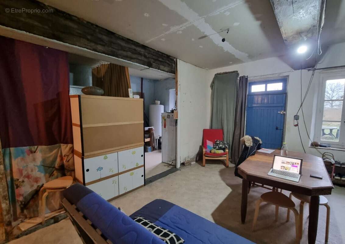 Maison à GENOUILLAC