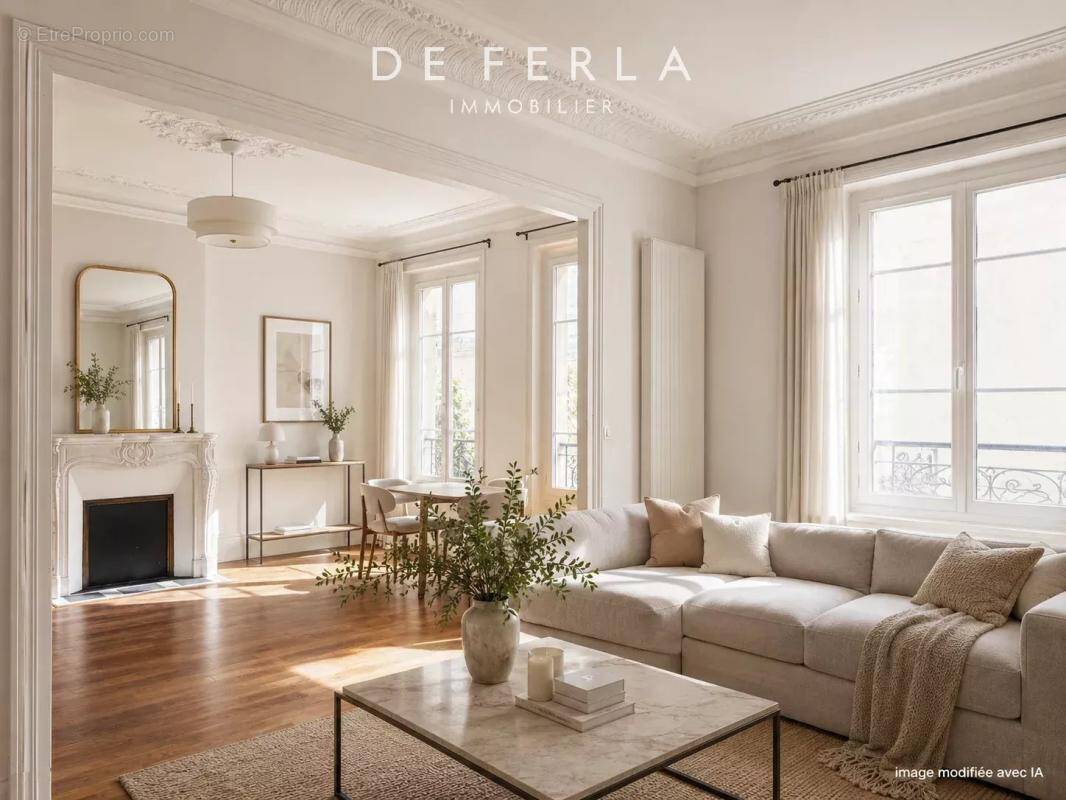 Appartement à PARIS-14E