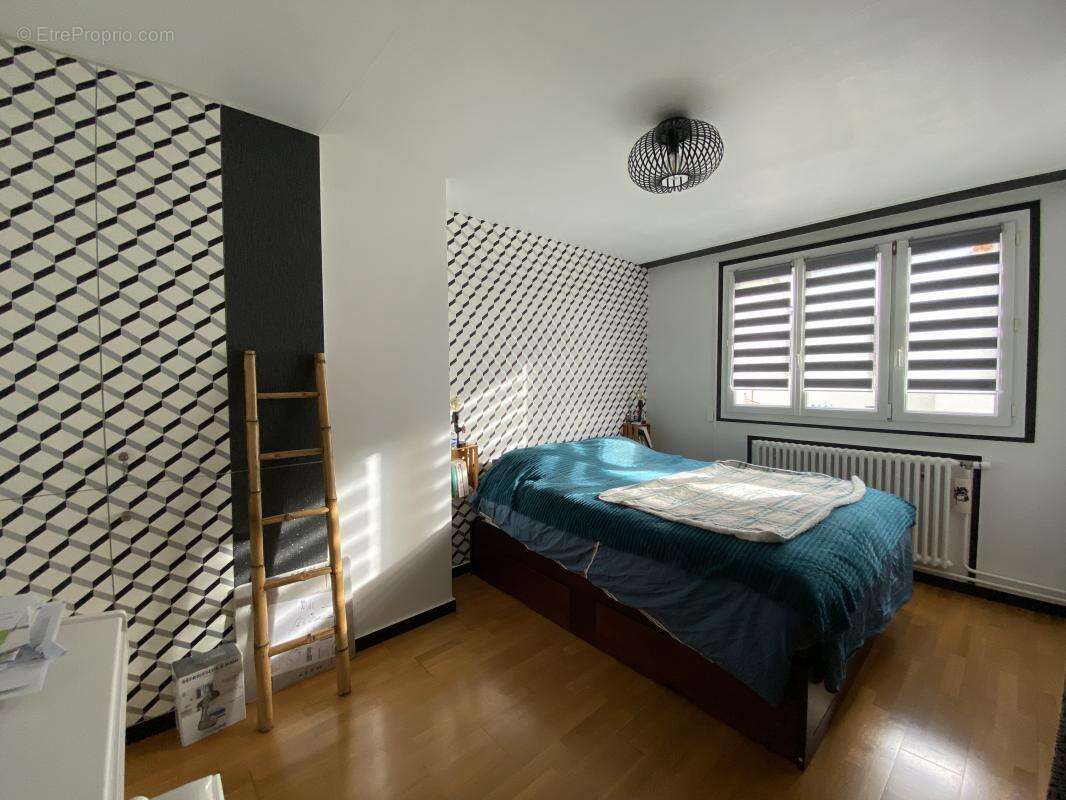 Maison à ROSNY-SUR-SEINE