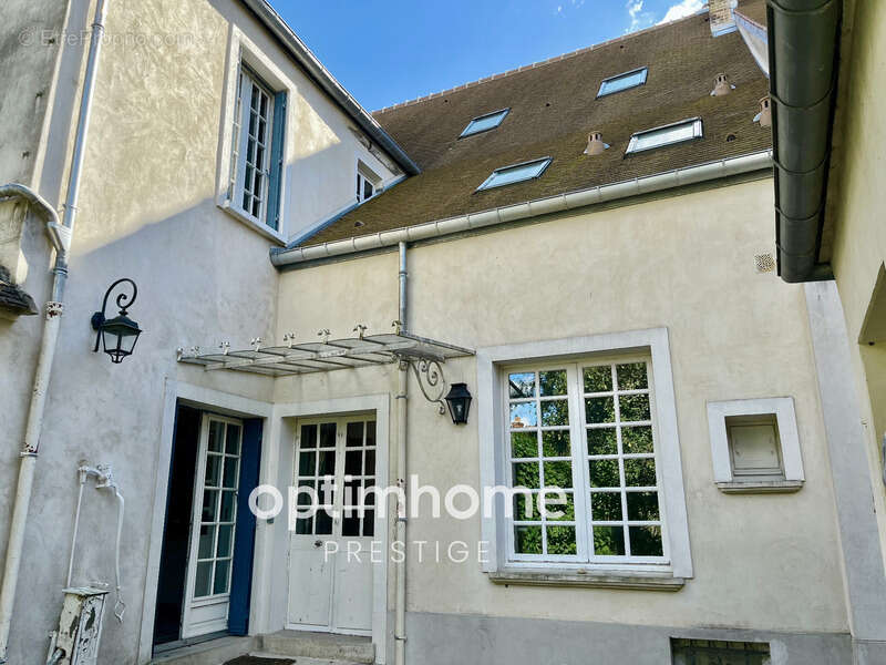 Maison à MORET-SUR-LOING