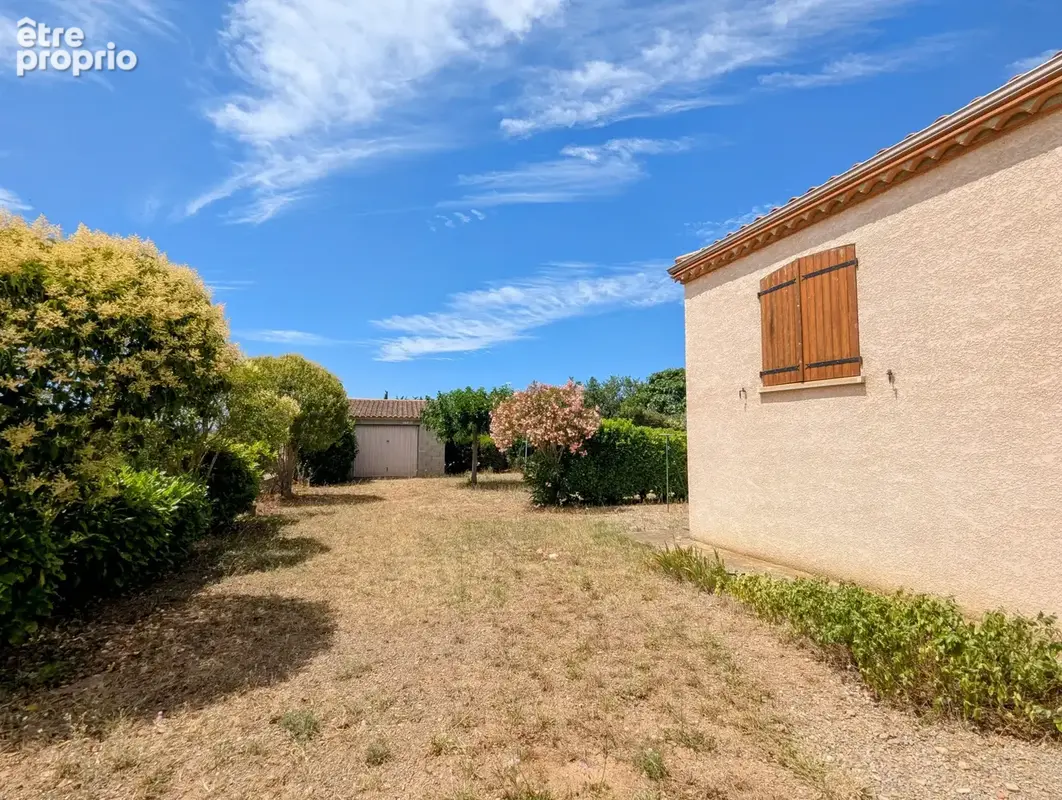 Villa plain pied avec garages - photo 14