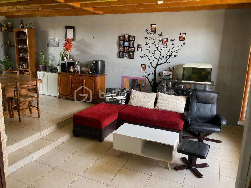 Maison familiale avec sous-sol, terrasse et terrain clos – Giffaumont - photo 2