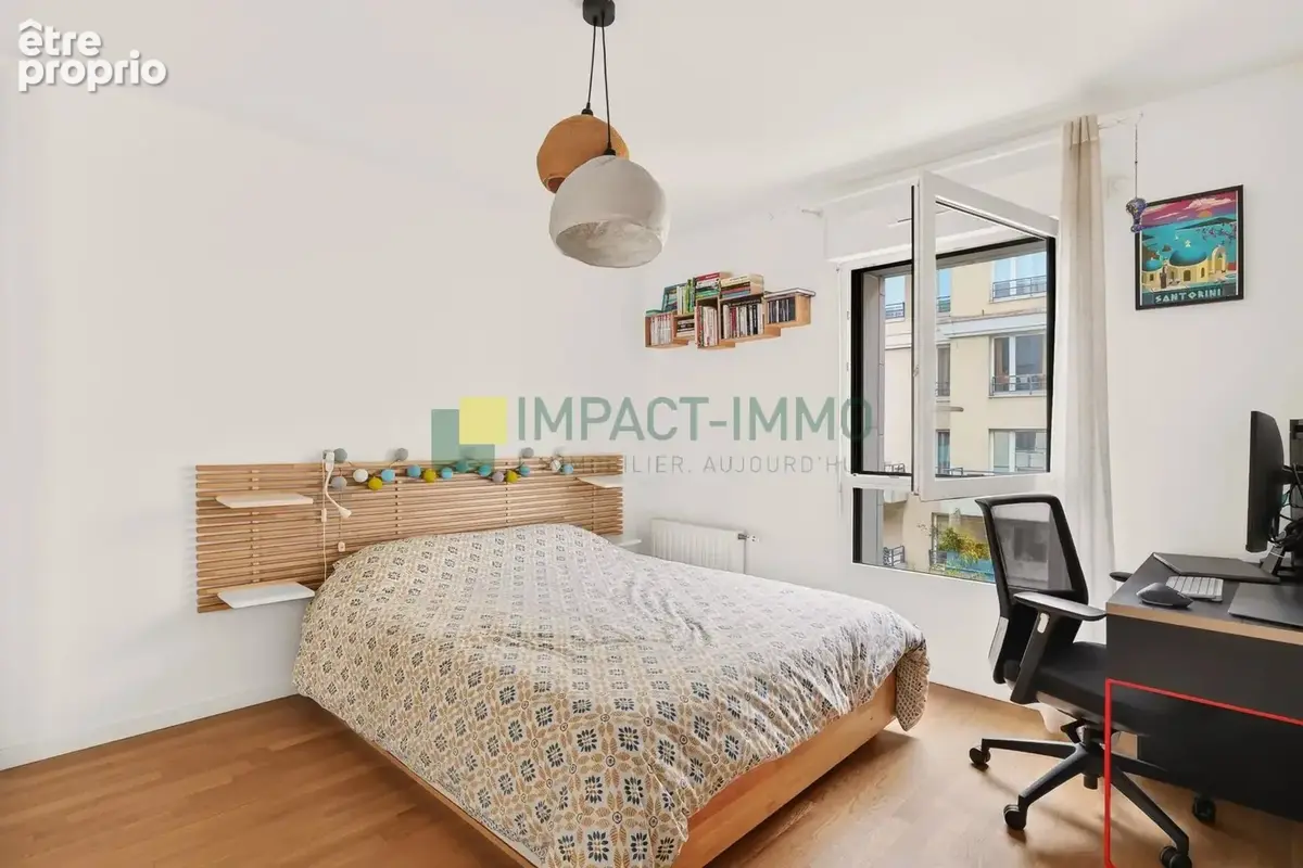 Clichy republique - 2 pieces balcon vue degagee -- pkg en sus - photo 5