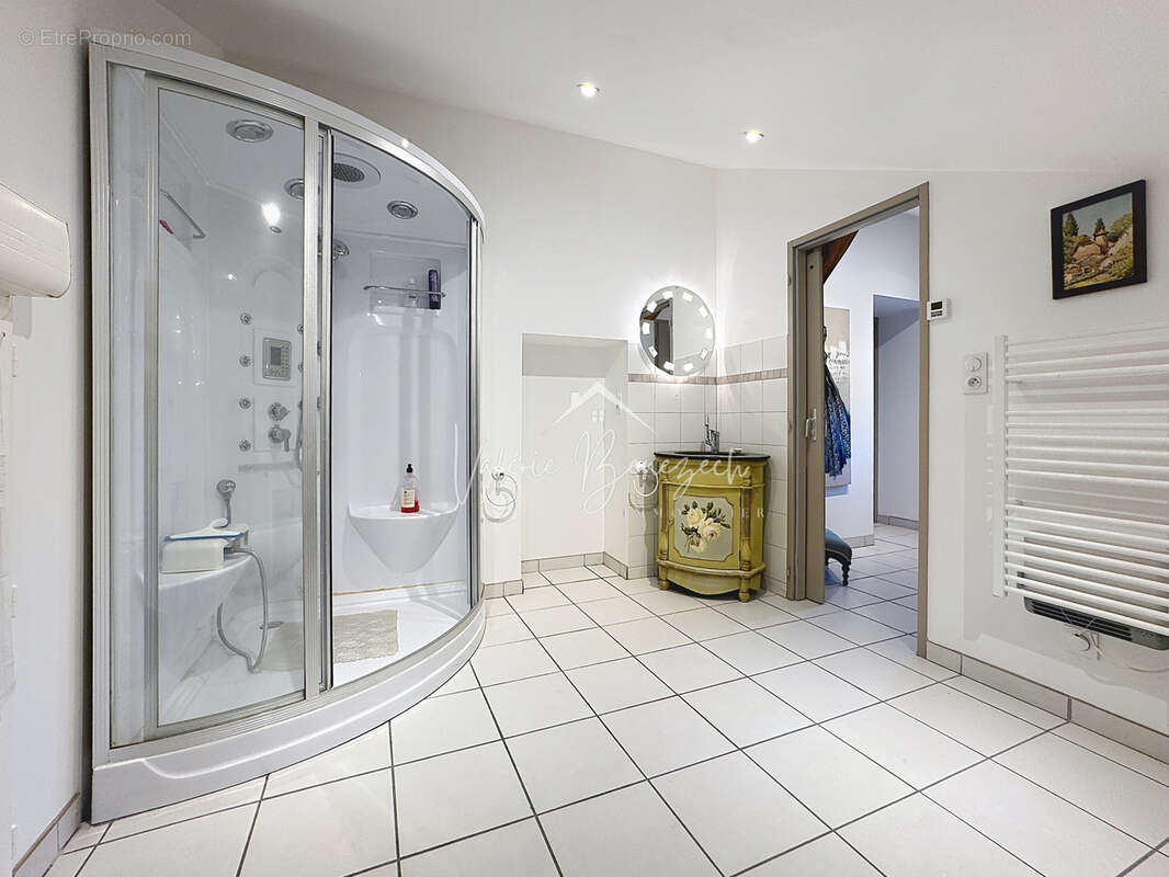 Maison à VABRES-L'ABBAYE