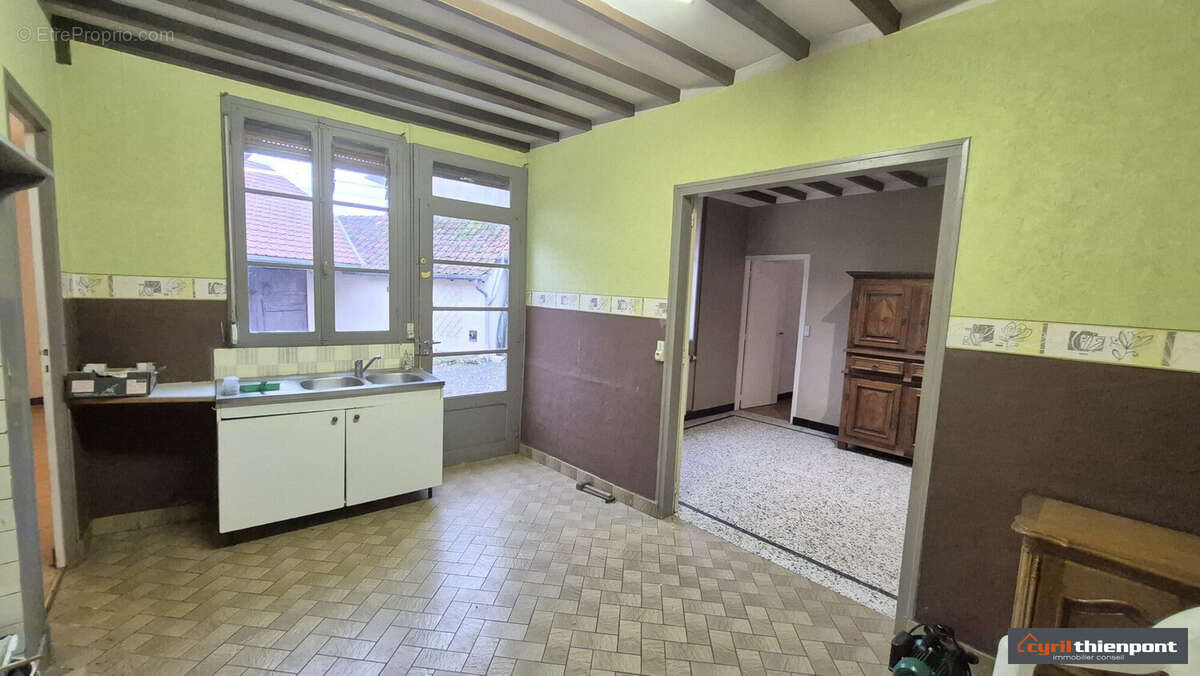 Maison à ALLERY