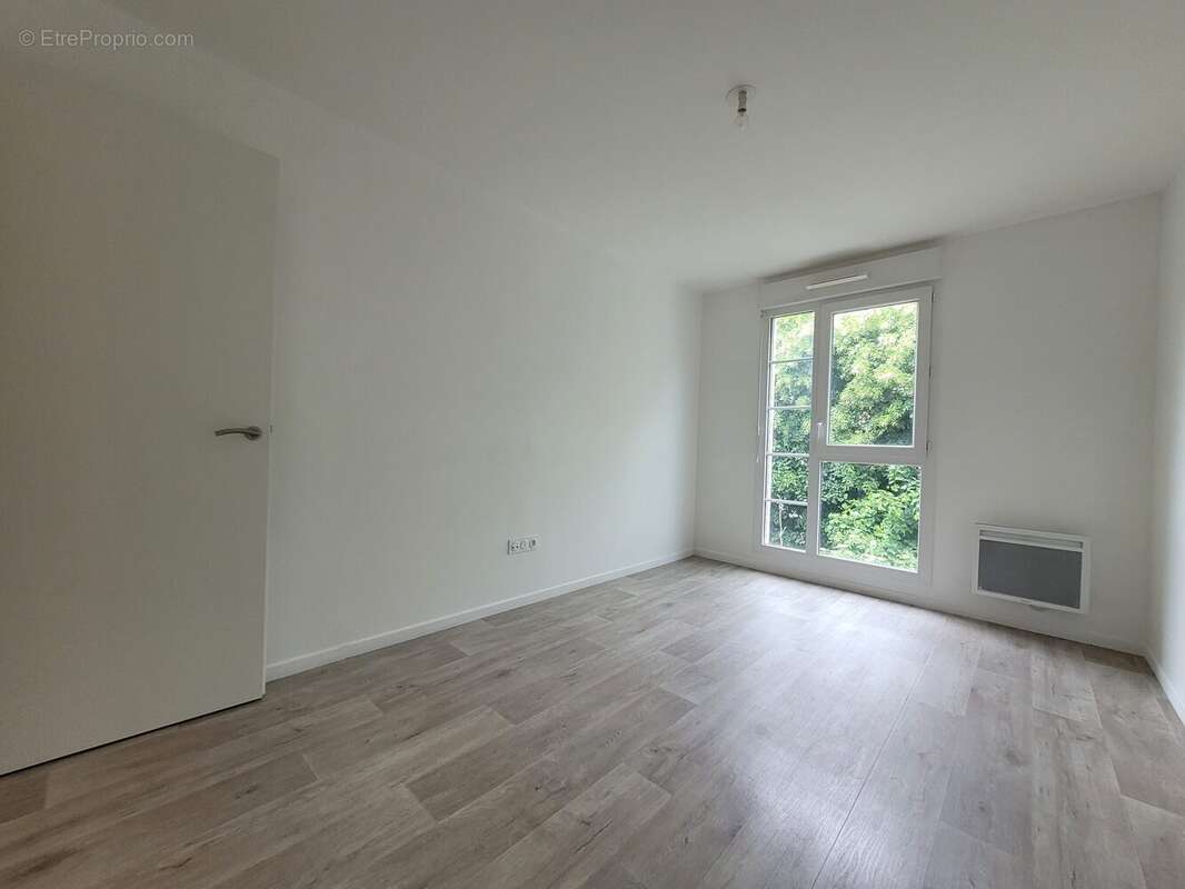 Appartement à THIAIS