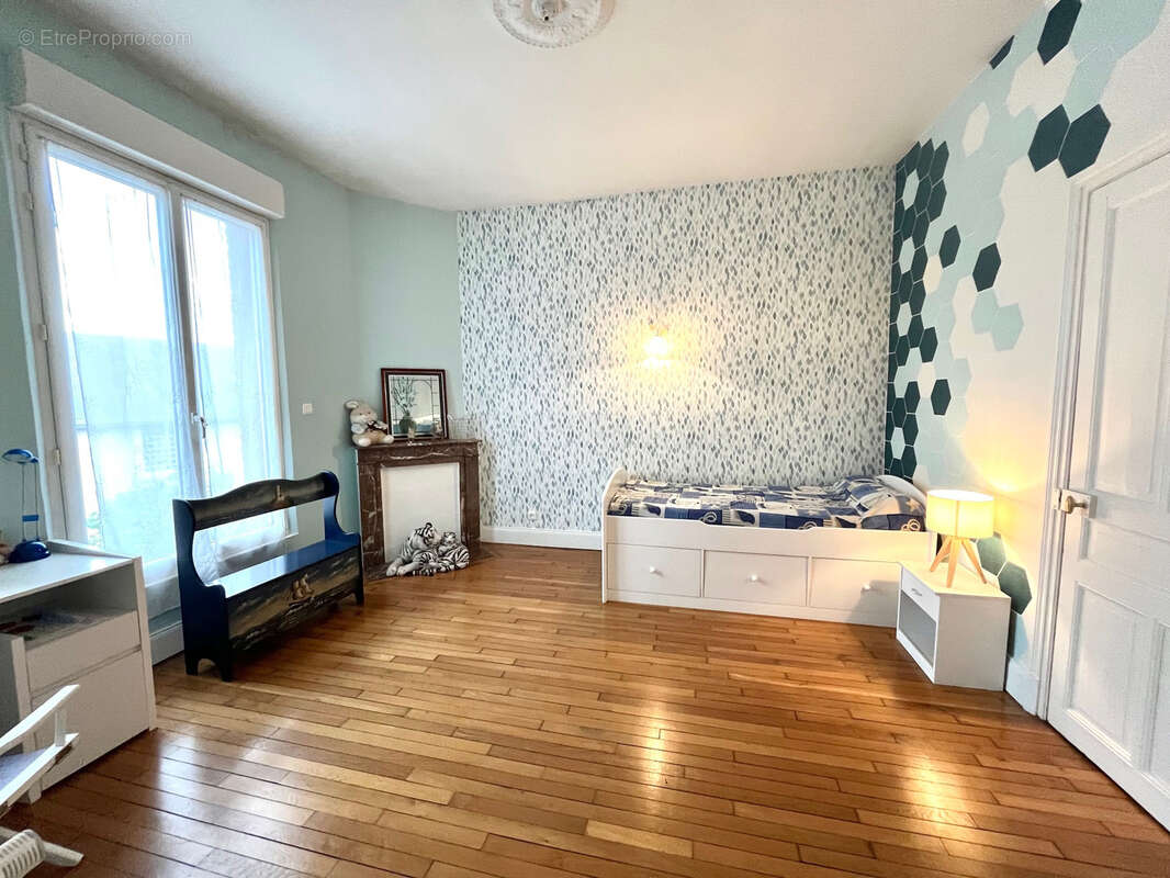 Maison à SAINT-QUENTIN