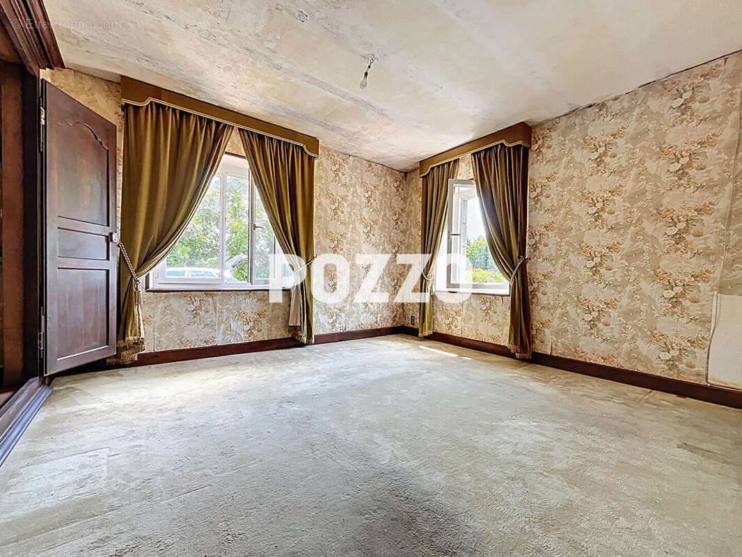 Maison à SAINT-SAUVEUR-LA-POMMERAYE