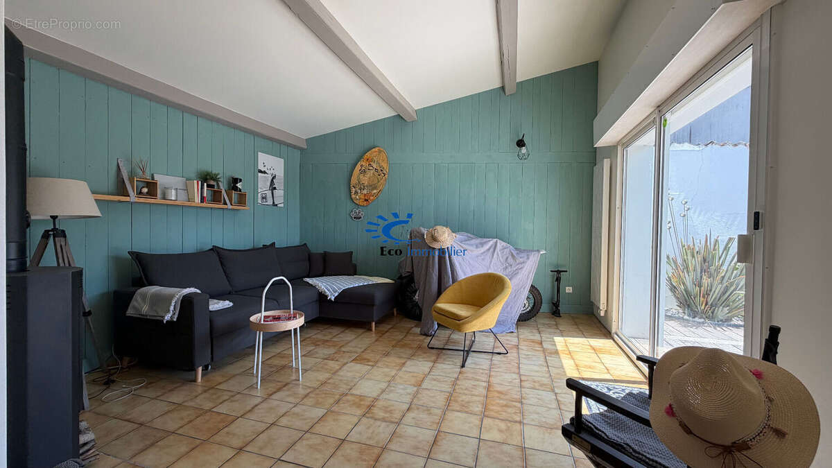 Exclusivite saint ouen d'aunis maison type longere 2 chambres + jardin - photo 3