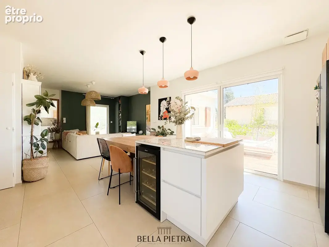 Maison 4 pièces 94 m² à vendre à Sussargues (34160) - photo 2