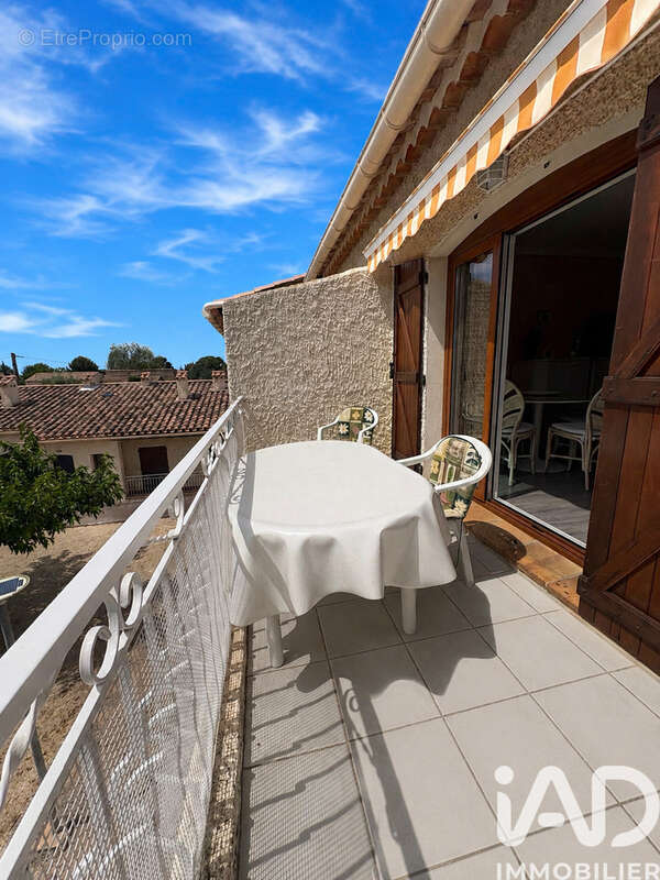 Appartement 48 m² à Saint-Cyr-Sur-Mer  - photo 6