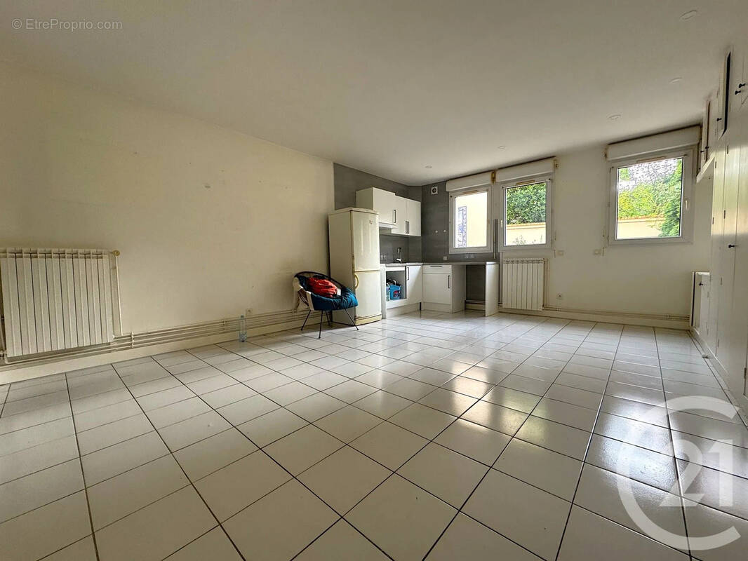 Appartement à AULNAY-SOUS-BOIS
