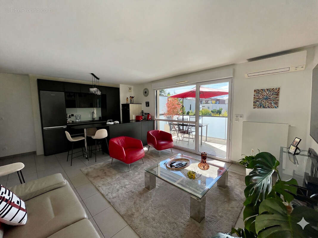 Appartement à CHAMPAGNE-AU-MONT-D'OR