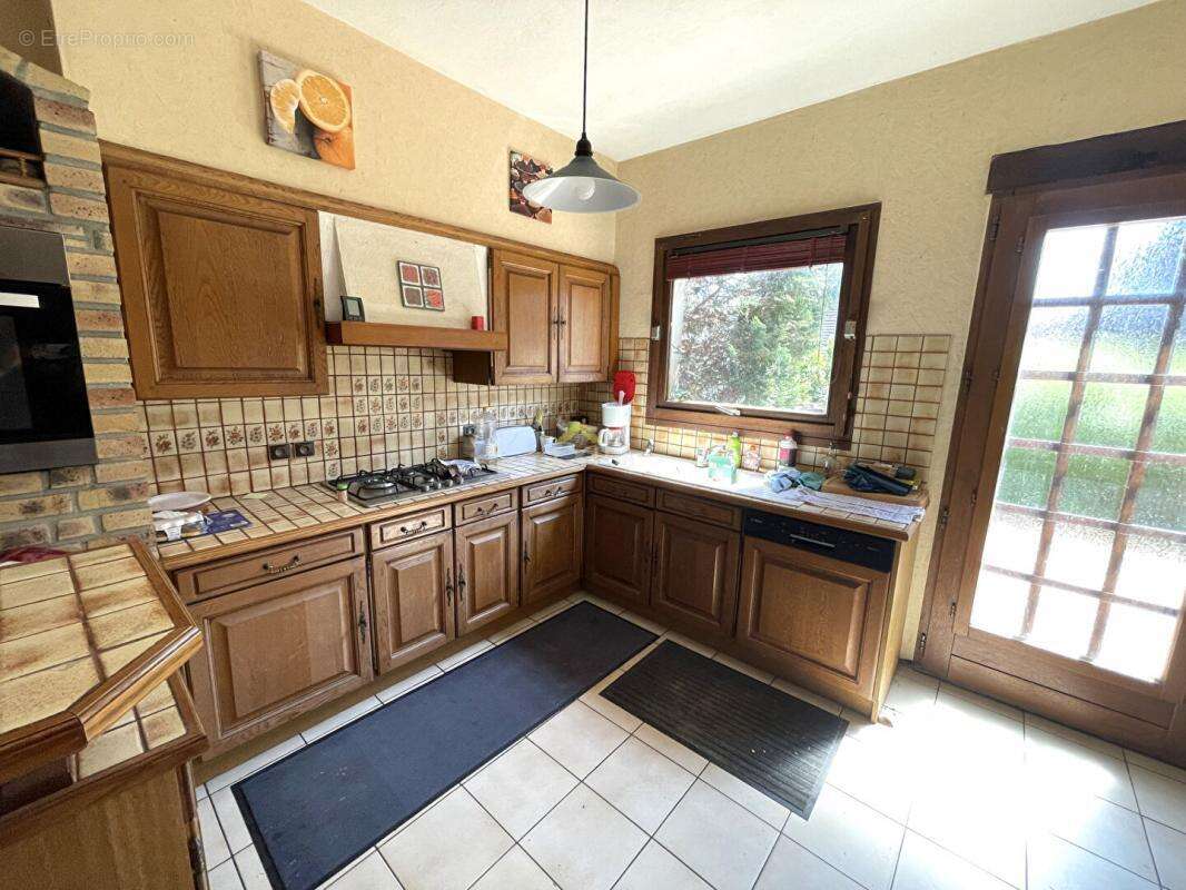 Maison à ROSNY-SUR-SEINE