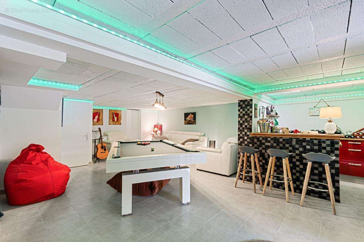 Maison à MOUANS-SARTOUX