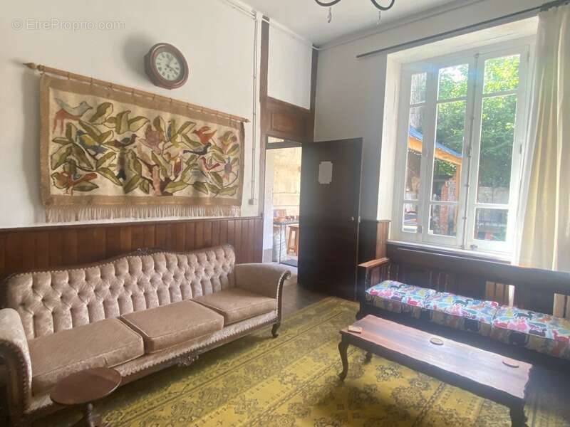 Maison à DUN-LE-PALESTEL