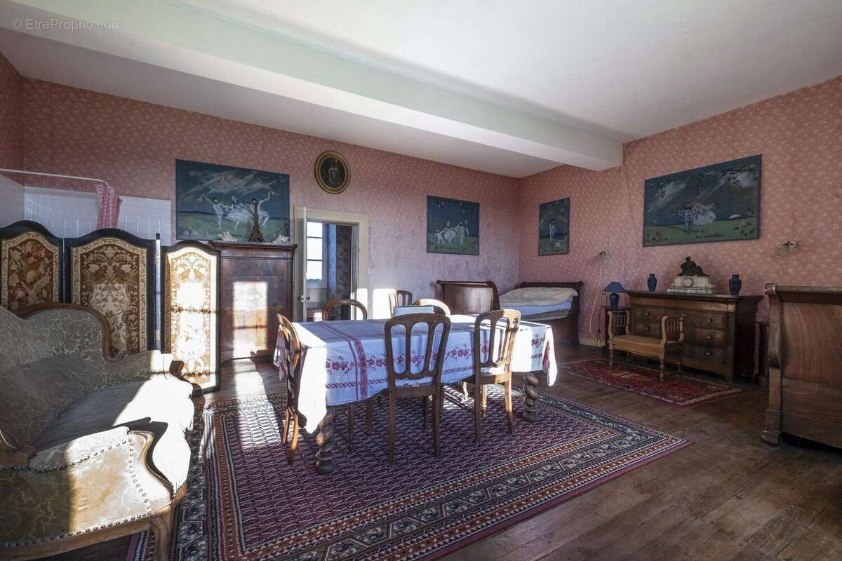 Maison à BEAUVOIR-SUR-NIORT