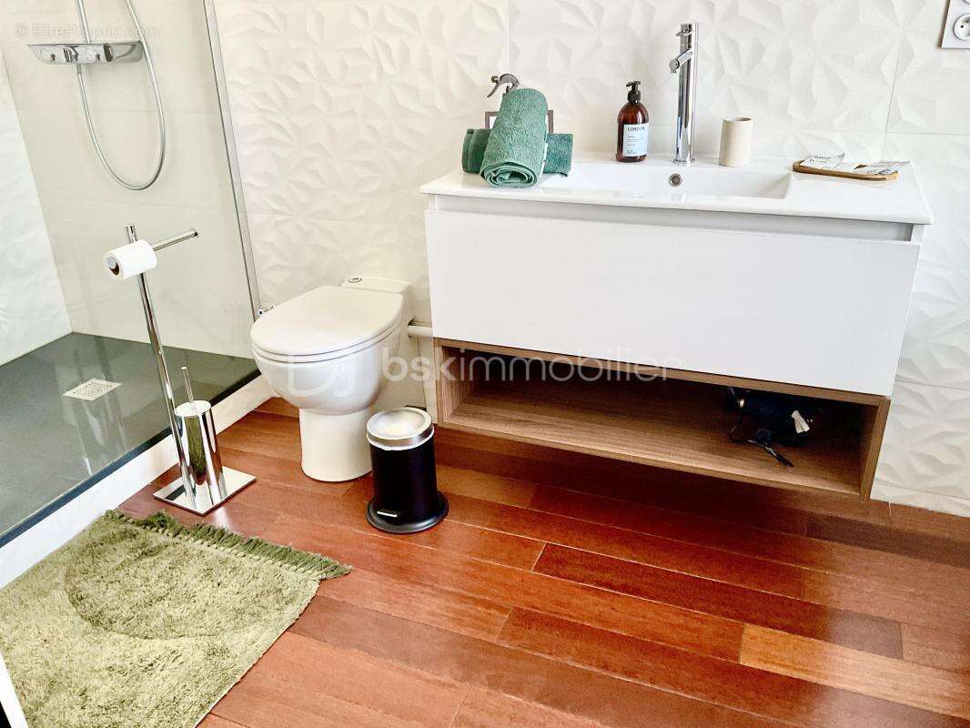 Maison à BELLERIVE-SUR-ALLIER