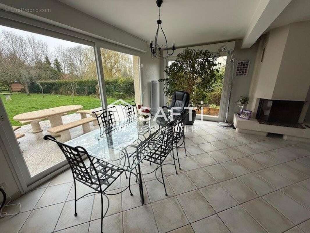 Photo 6 - Maison à GROFFLIERS