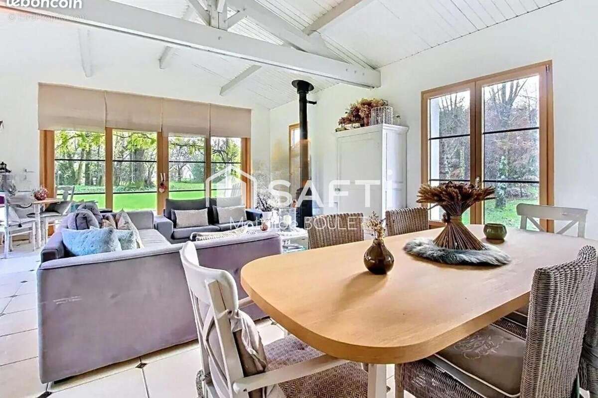 Photo 6 - Maison à AUMAGNE