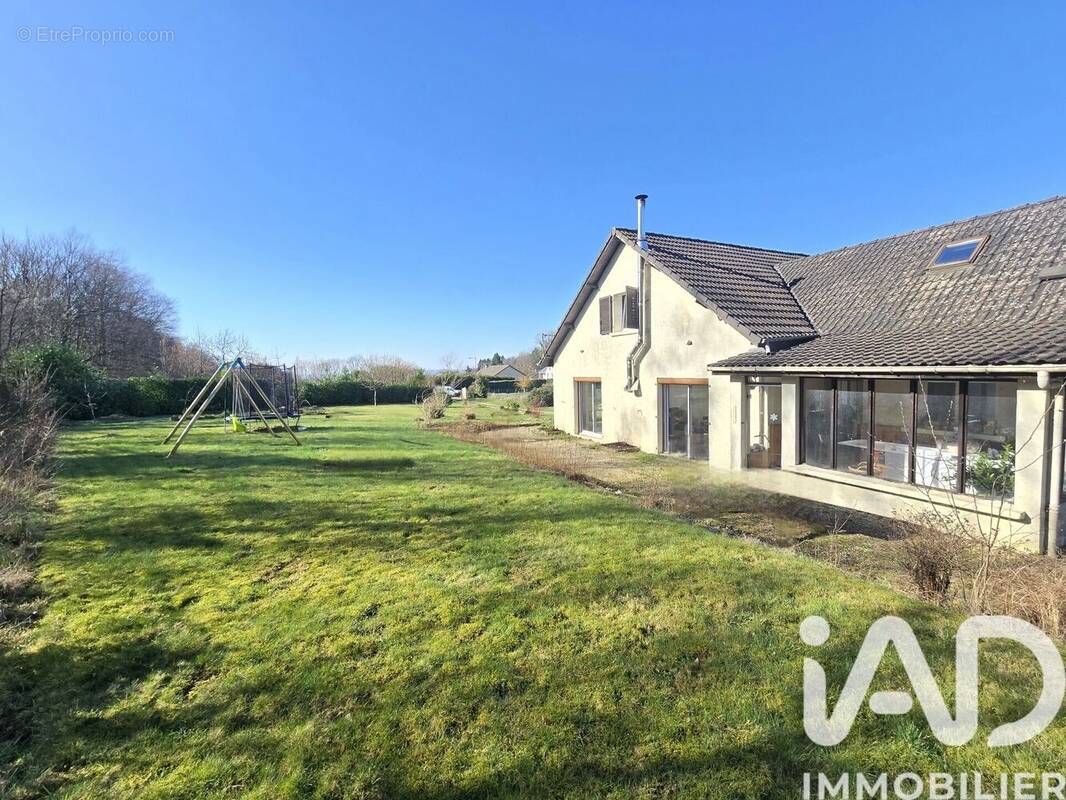 Photo 1 - Maison à LA CHAPELLE