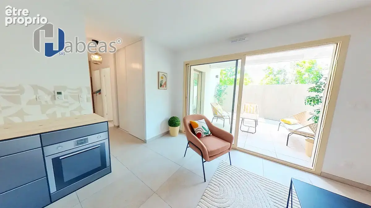Appartement 3 pièces de 89m² avec terrasse et jardin de 400m² - photo 4