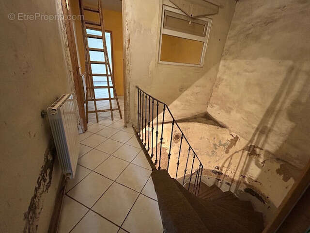 Maison à SUMENE