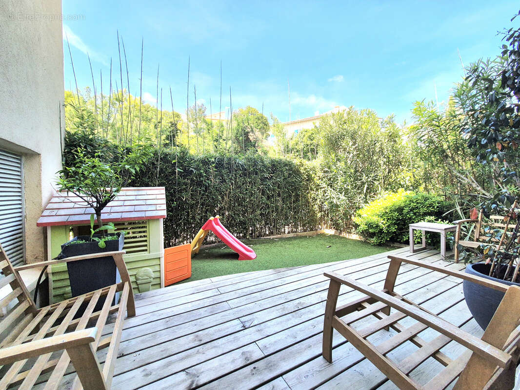 Appartement à HYERES