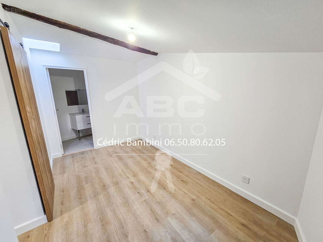Appartement à TRETS
