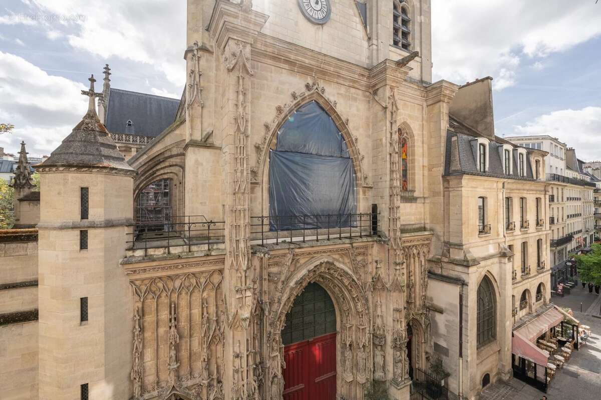 Appartement à PARIS-4E