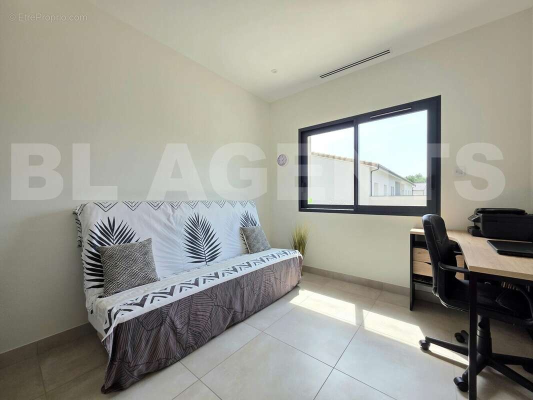 20250612_155635 - Maison à LA TOUR-DU-CRIEU