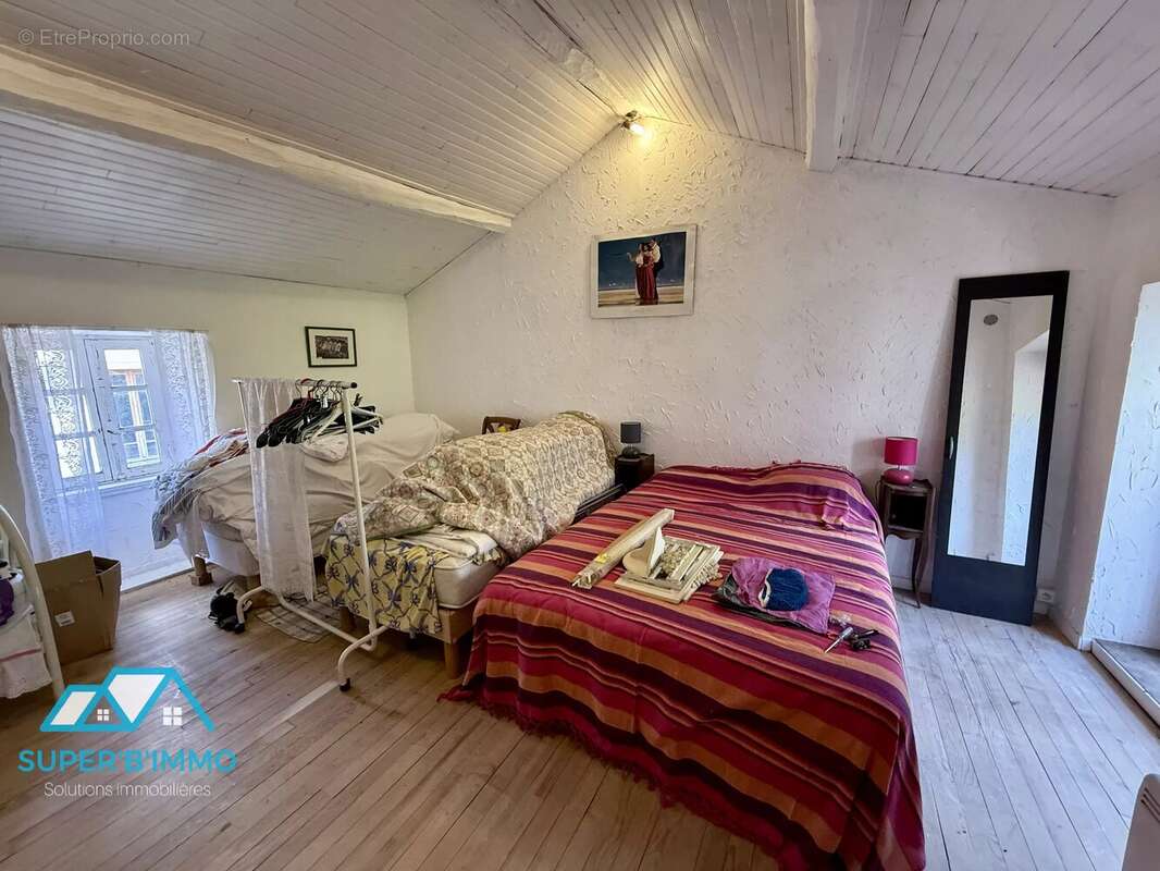 Maison à LAVOUTE-CHILHAC