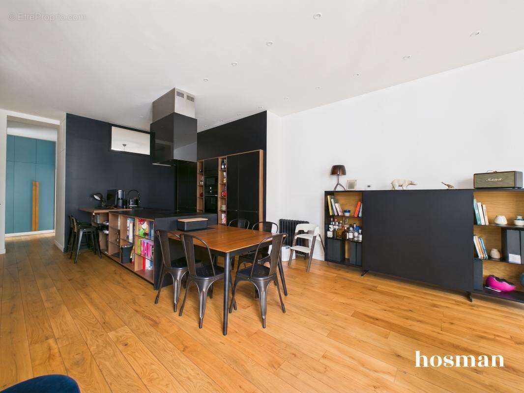 Superbe appartement esprit loft - 3 pièces 80m² - Calme absolu sur cour pavée - Belle hauteur sous plafond - Paris 75010 - photo 5